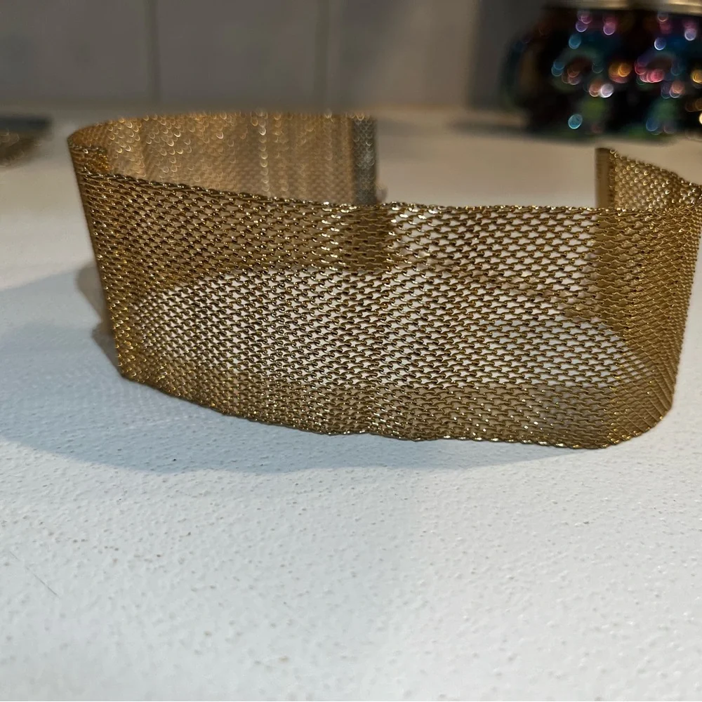 Gold choker necklace - Picture 2 of 2